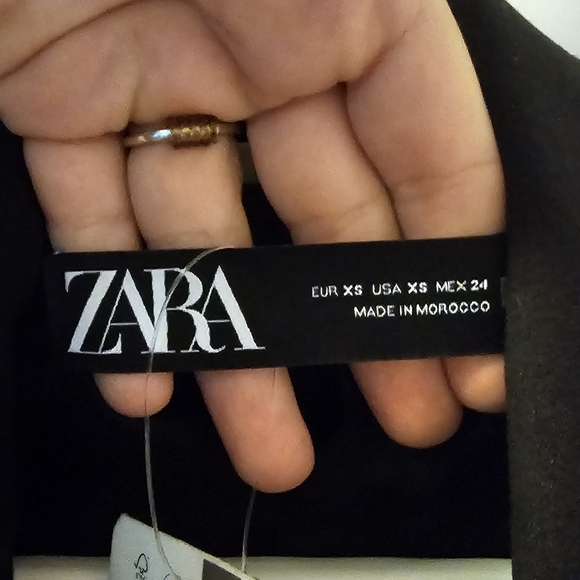 Zara long blazer jacket. - Picture 3 of 3